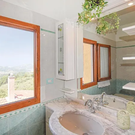 3 Bedroom Cozy In Tatil Evi Camaiore