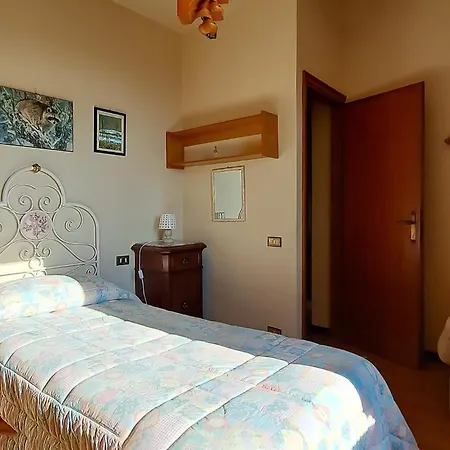 3 Bedroom Cozy In *