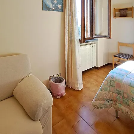 3 Bedroom Cozy In *